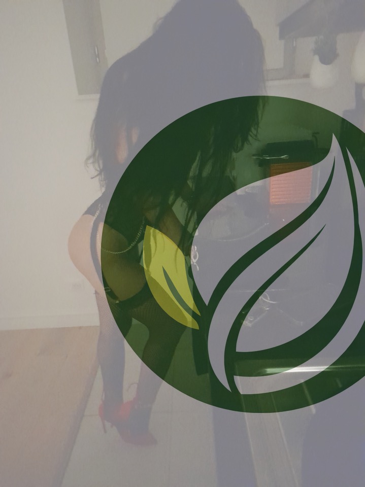 Massage naturiste avec Albina à Nancy